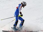 Manuela Mölggová z Itálie po chyb ve slalomu na MS v alpském lyování