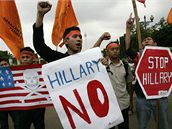 Studenti protestují proti návtv Hillary Clintonové v Jakart (18. únor 2009)