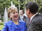 Hillary Clintonová a Hasan Wirajuda 
