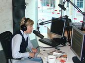 Kate�ina Neumannová ve studiu Expresradia