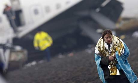 Zrann z boeingu 737, kter se ztil u Amsterdamu