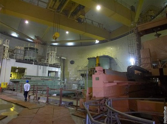Jaderný reaktor v Búšehru