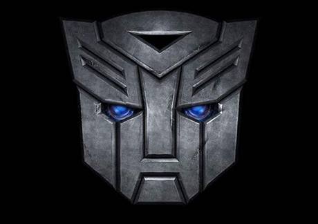 První plakát k filmu Transformers: Revenge of the Fallen