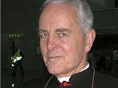 Biskup Richard Williamson na archivním snímku z roku 2007