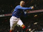 Kenny Miller z Rangers se raduje z gólu