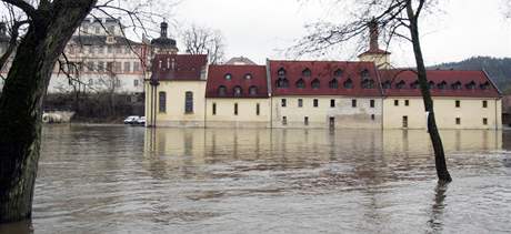 Zaplaven pivovar v Kcov (6.3.2009)