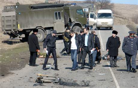 Nstran bomba zabila v Ingusku na Kavkaze est lid (5. bezen 2009)
