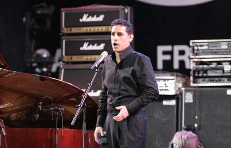Juan Diego Flrez na koncert Live 8 v Berln, 2. 7. 2005