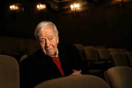 Scenárista a dramatik Horton Foote, který zemel ped tiadevadesátými narozeninami, byl v divadle jako doma.