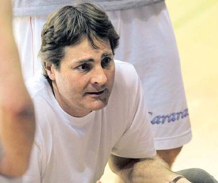 Basketbalový trenér Karel Forejt