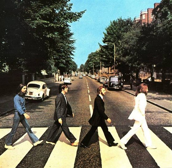 Díky totmuto snímku se stal pechod v ulici Abbey Road památkou. Za ve