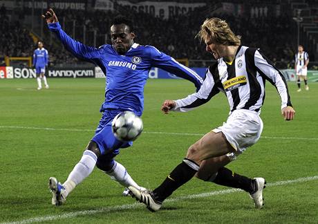 Pro eského fotbalistu Pavla Nedvda skonil zápas Juventus - Chelsea po tinácti minutách...