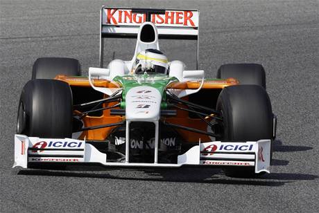 Giancarlo Fisichella zstane v monopostu Force India, do Ferrari neusedne.