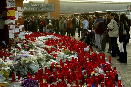 Teroristick toky na vlaky v Madridu z roku 2004