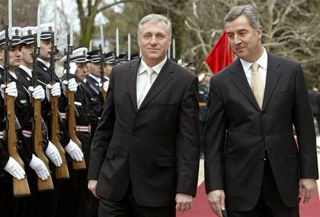 Premiér Mirek Topolánek se svým ernohorským protjkem Milem Djukanoviem