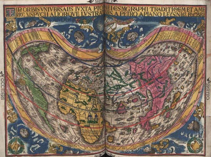 Mapa svta od Petra Apiana, kterou badatel ukradl v Olomouci jako první.