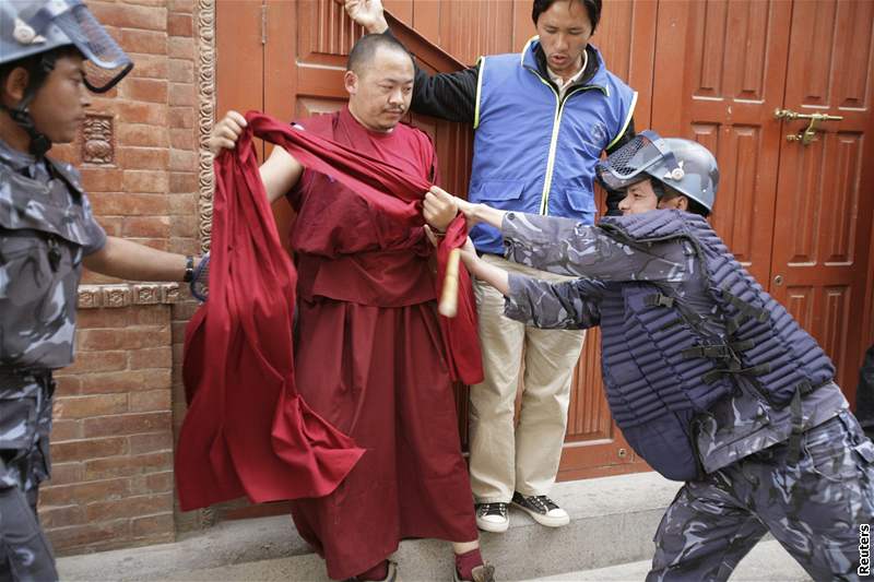 Protesty proti ínské nadvlád nad Tibetem v nepálském Káthmándú (10. bezna 2009)