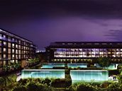 Bytový komplex Highbury Square v Londýn� stojí na míst� bývalého fotbalového stadionu.