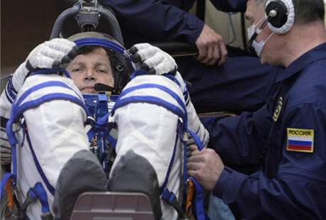 Americk miliard Charles Simonyi se pipravuje na svj druh let na ISS. (26. bezen 2006)