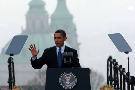Barack Obama pi projevu na Praském hrad (5. dubna 2009)