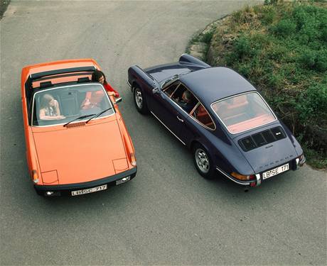 Porsche 914 a Porsche 911 E 2,4