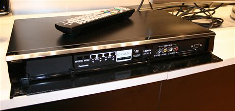 Panasonic novinky 2009 - set-top box pro NeoPDP televizi Z11