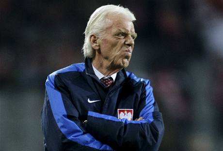 Leo Beenhakker byl odvolán z funkce trenéra polské fotbalové reprezentace