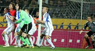 Momentka z utkání esko - Slovensko, po nm se zvedla vlna kritiky.