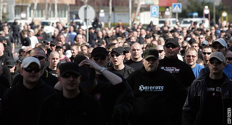 Demonstrace neonacistů v Přerově (4. dubna 2009)