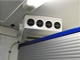 Klimatizace s filtrc v samotnch kontejnerech v hale pro opravu leteck techniky
