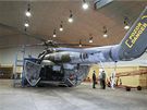 Vrtulník Mi-171 v opravárenské hale
