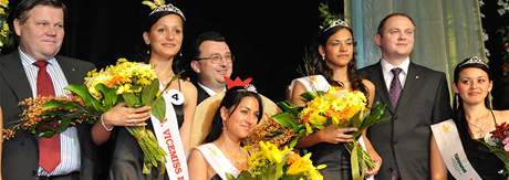 V Hodonn zvolili Miss Roma 2009. Stala se j dvacetilet kadenice Aneta Kaniov z Chomutova