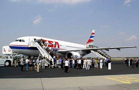 ČSA pronajaly jeden ze čtyř strojů Airbus A310 do Indie.
