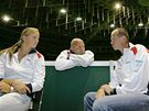 Petra Kvitová s trenéry Pálou a Kotyzou (uprosted)