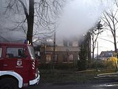 Poár zachvátil ubytovnu bezdomovc po plnoci