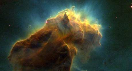 Hubbleův teleskop: Mraky plynu, z nichž se v Orlí mlhovině rodí hvězdy