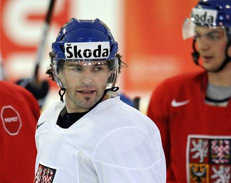 Jaromír Jágr na úvodním tréninku hokejové reprezentace ve výcarsku.