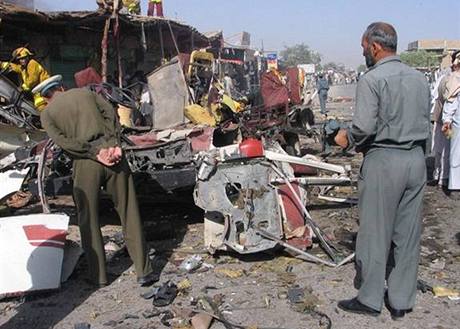 Ilustraní foto, výbuch v Kandaháru v ervnu 2006.