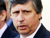 Pedseda KDU-SL Jií unek a designovaný premiér Jan Fischer, 21. dubna 2009