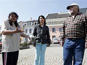 Vlasta a Václav Malí, kte�í se z ho�ícího domu ve Vítkov� dostali ven