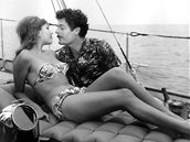 Italské �ernobílé komedii Rozvod po italsku dominuje herecký výkon Marcella Mastroianiho a Stefanie Sandrelli