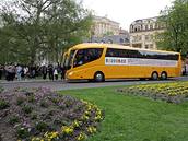 Autobus vozil po Karlovarském kraji v�t�inou jen náhradníky za unijní ministry pro regionální rozvoj (22. dubna 2009)