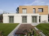 Beton byl pou�it i na zpevn�né plochy