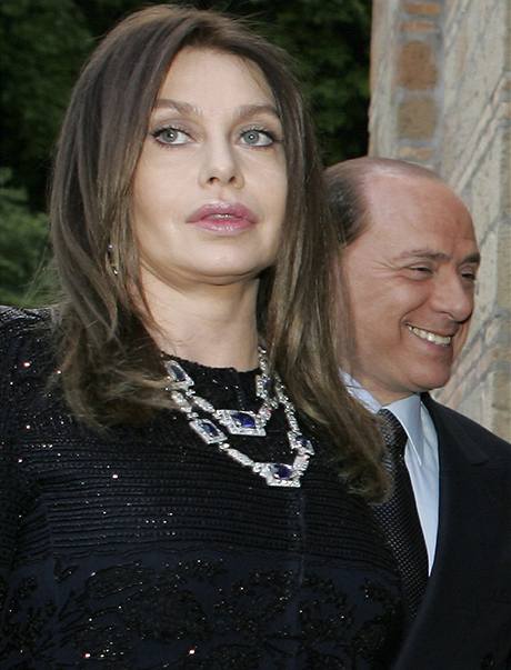 Silvio Berlusconi a jeho manelka Veronica Lario 