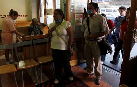V Mexiku po pěti dnech znovu otevřela většina restaurací a obchodů (6. května 2009)
