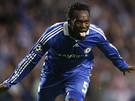 Chelsea - Barcelona: g�lov� radost Michaela Essiena.