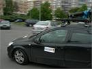 Automobil poizující snímky pro slubu Google Street View v Praze.