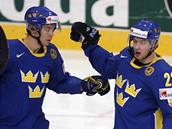 védsko: Harju (vlevo) a Omark se radují z gólu