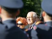 Prezident Klaus provedl p�ehlídku s ministriní Parkanovou.