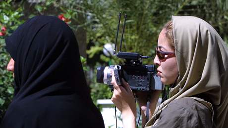 Roxana Saberiová na snímku z roku 2003 v Teheránu.